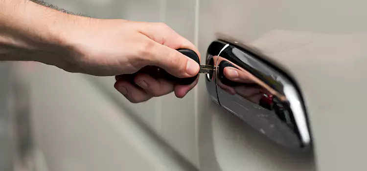 Why Choose Our Auto Locksmith Team in Central, LA?