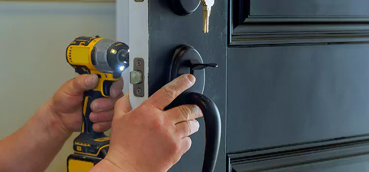 Locksmith Emergency Service Central