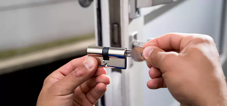 Lock Change Locksmiths Central